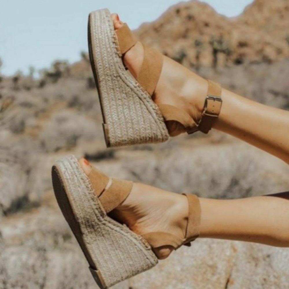 Dolce Vita Shayla espadrille wedge sandals 6.5